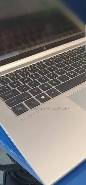New Laptop HP EliteBook 840 G10 16GB Intel Core i7 SSD 512GB