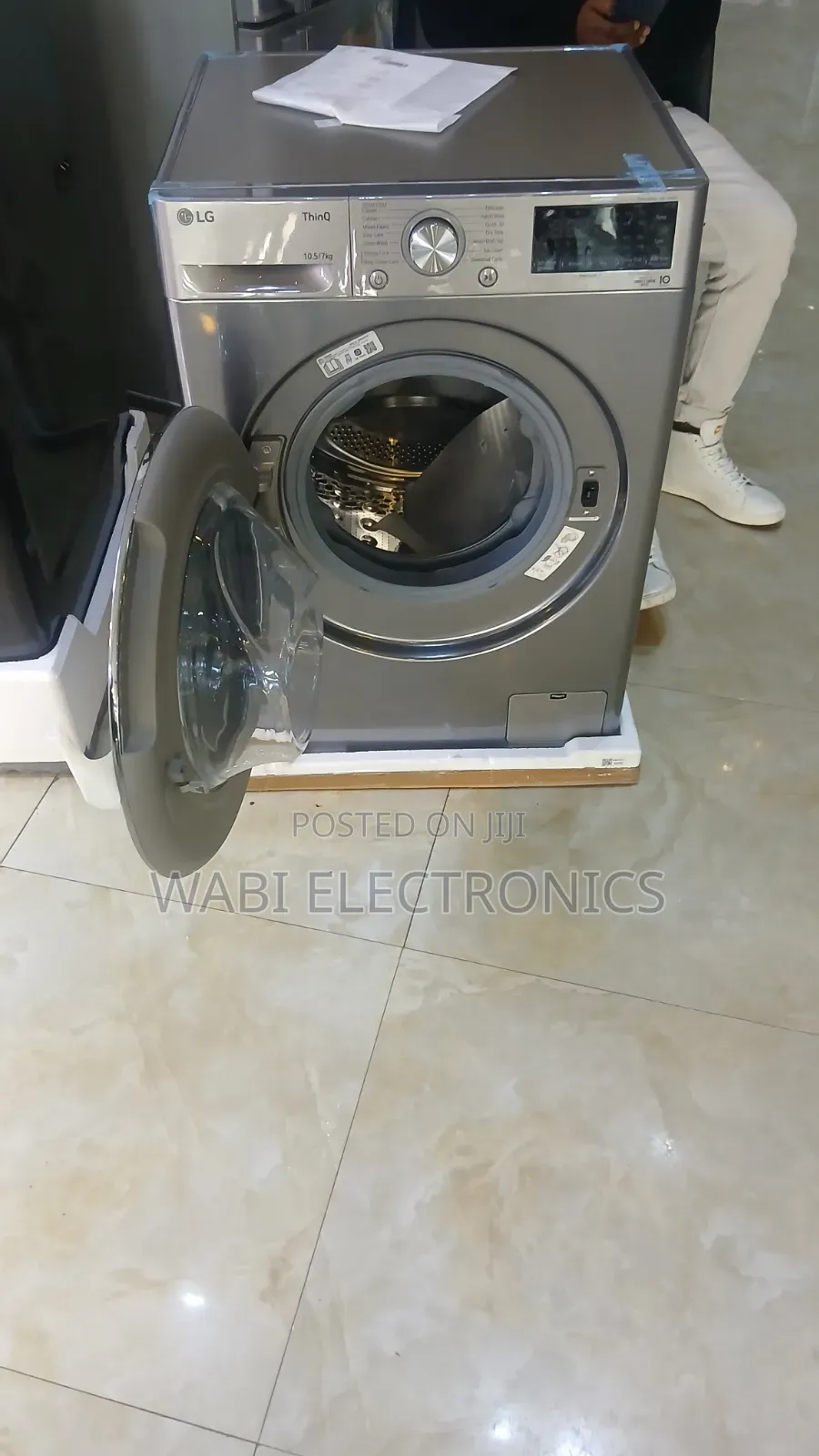 LG Front Load Washing Machine  10/7kg
