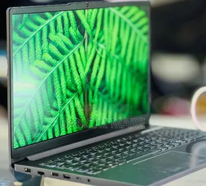 New Laptop Lenovo LOQ 15AHP10 16GB Intel Core i5 SSD 512GB