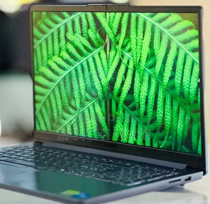 New Laptop Lenovo LOQ 15AHP10 16GB Intel Core i5 SSD 512GB