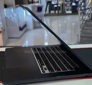 New Laptop Apple MacBook Air 2026 M5 16GB Apple M5 SSD 512GB