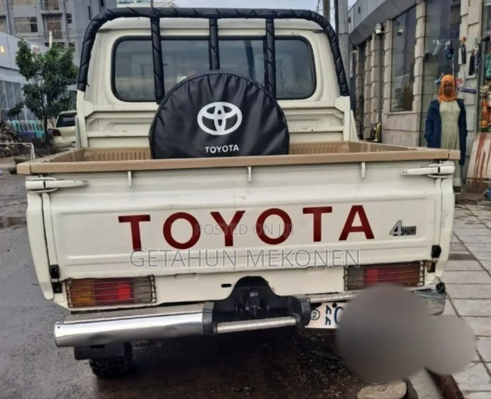 Toyota Land Cruiser 2016 White