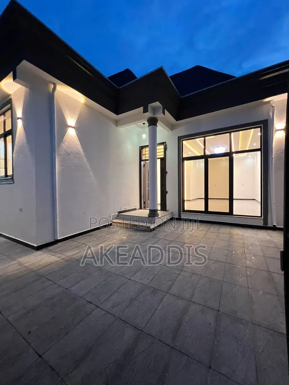 Furnished 4bdrm Villa in Bole Ayat for sale
