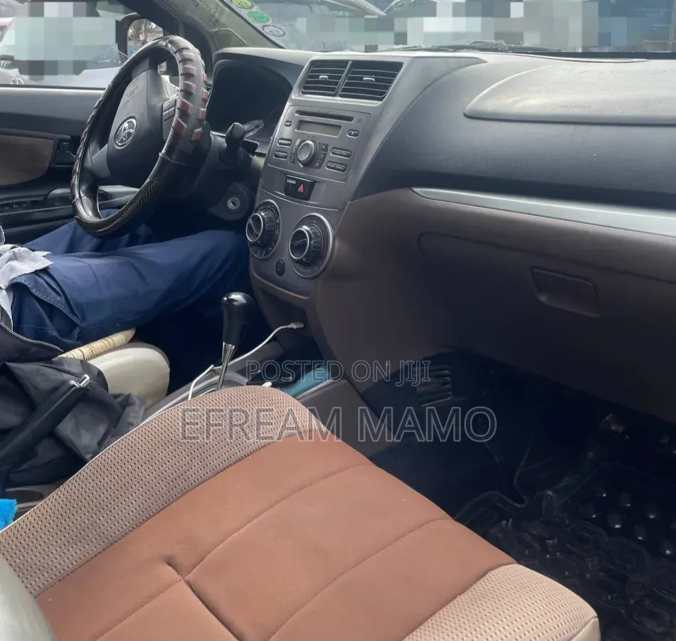 Toyota Avanza 2016