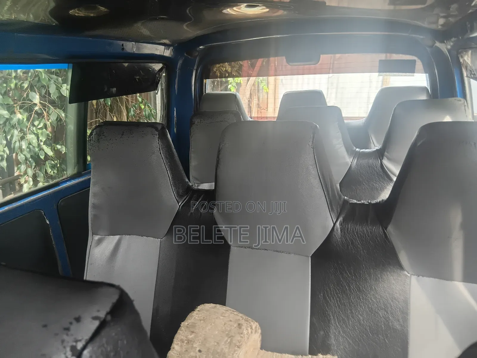 Toyota HiAce 2006 Blue