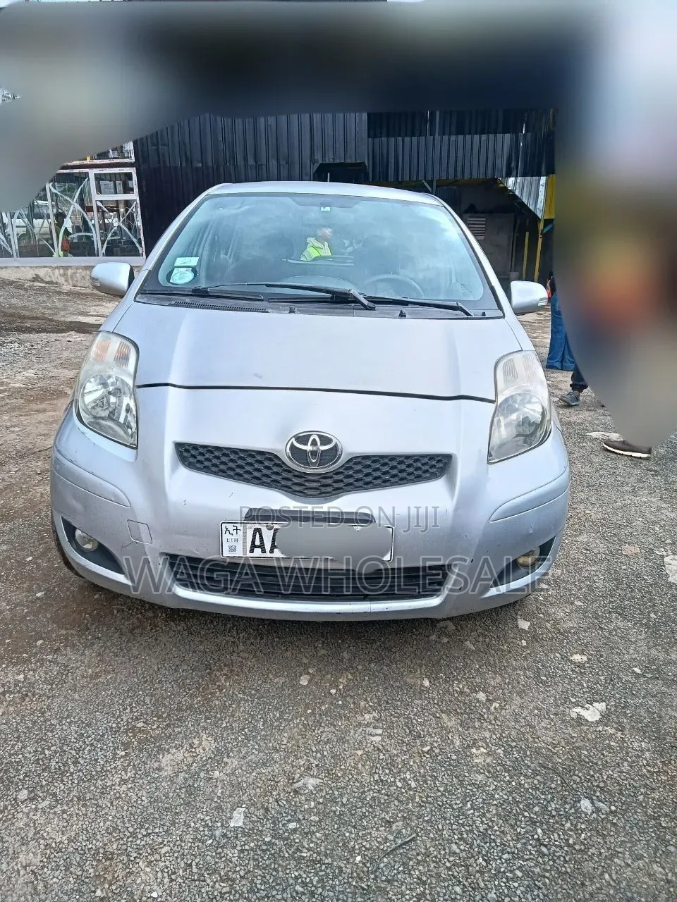 Toyota Yaris 2010 Silver