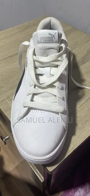 Puma Sneaker