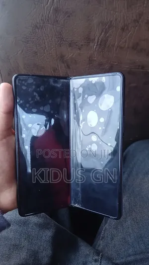 Samsung Galaxy Z Fold 3 256 GB Black