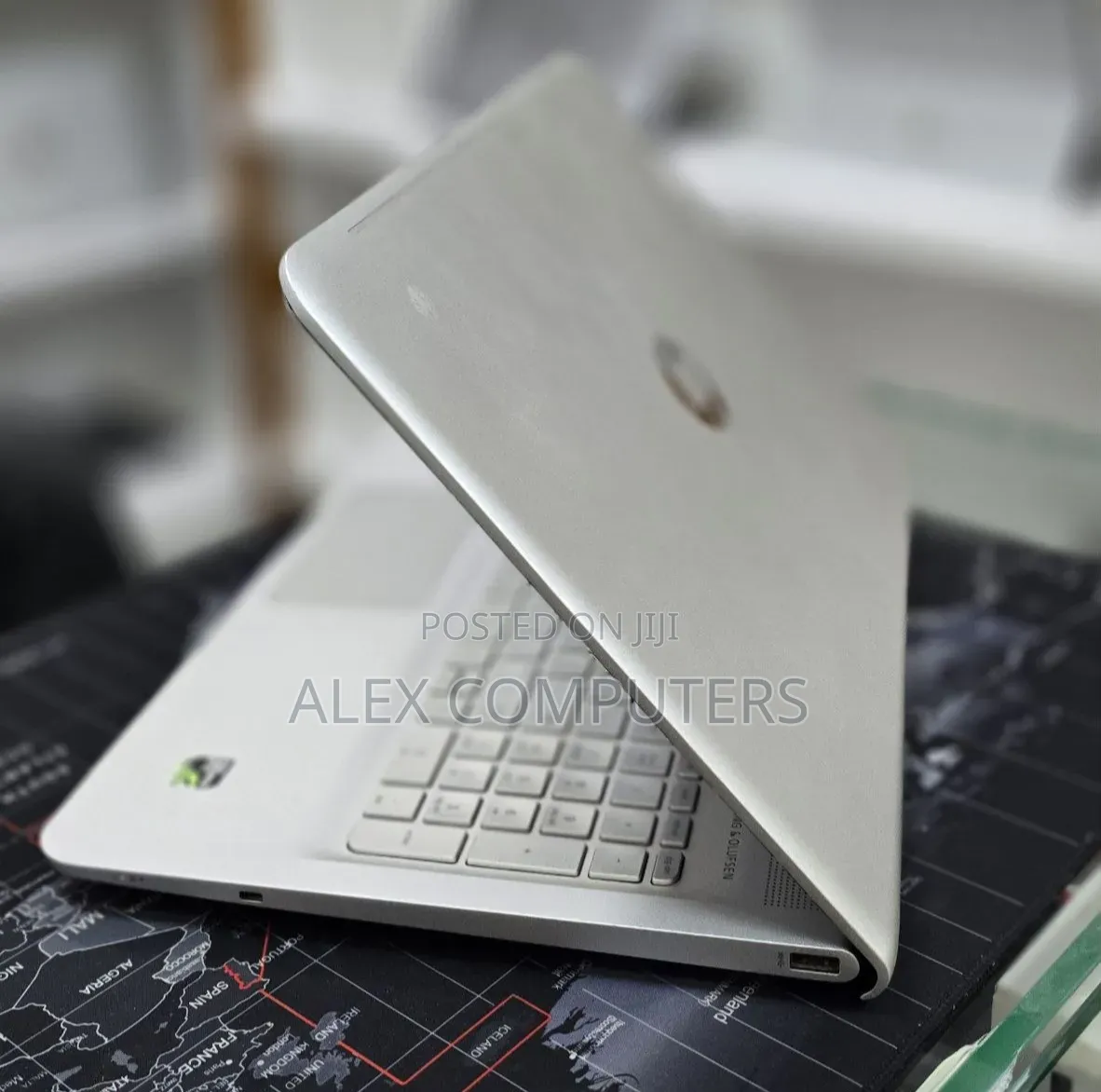 New Laptop HP Envy 15 12GB Intel Core i5 HDD+SSD 1T