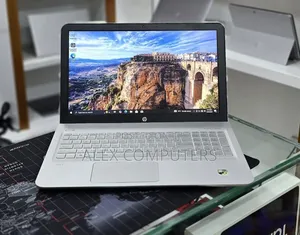 New Laptop HP Envy 15 12GB Intel Core i5 HDD+SSD 1T