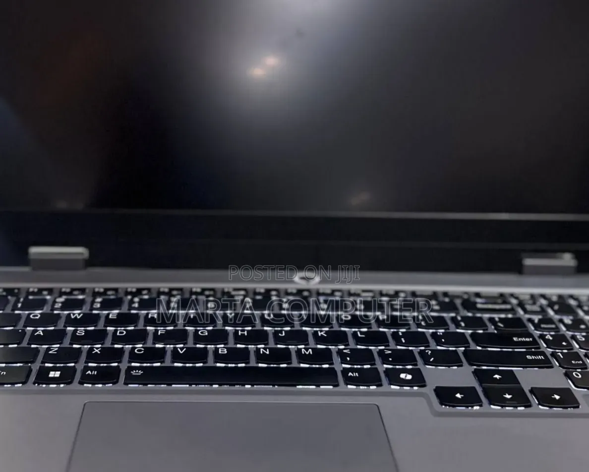 New Laptop Lenovo LOQ 15ARP9 16GB AMD Ryzen 5 SSD 512GB