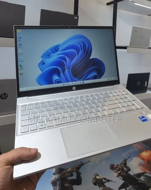 New Laptop HP Pavilion 15 16GB Intel Core i7 SSD 512GB