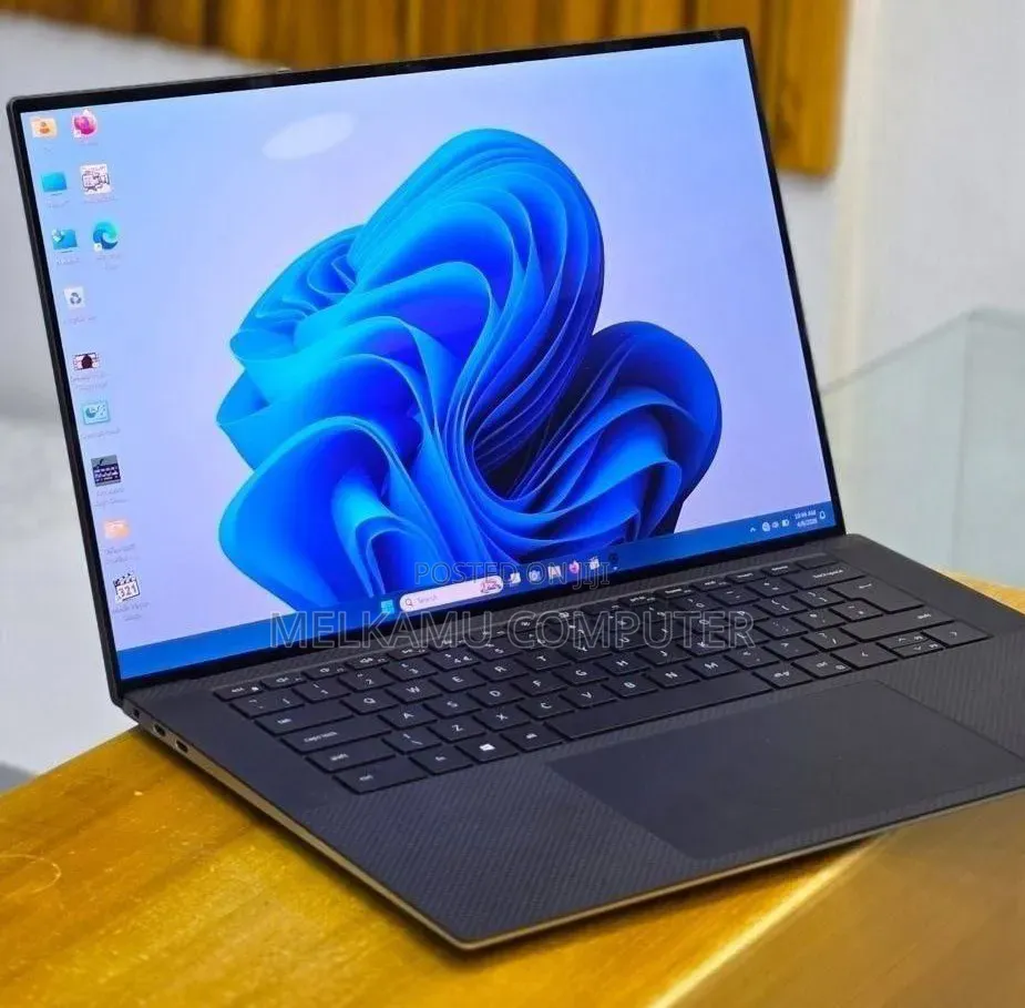 New Laptop Dell Precision 5560 16GB Intel Core i9 SSD 512GB