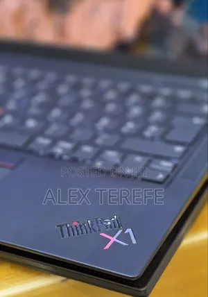 New Laptop Lenovo ThinkPad X1 Carbon 16GB Intel Core i7 SSD 512GB