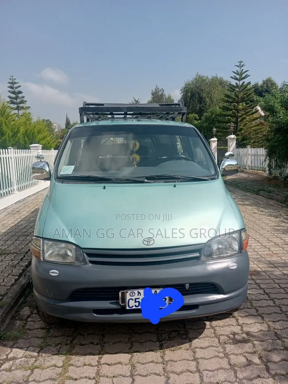 Toyota HiAce 2000