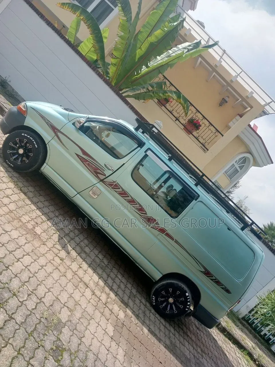 Toyota HiAce 2000