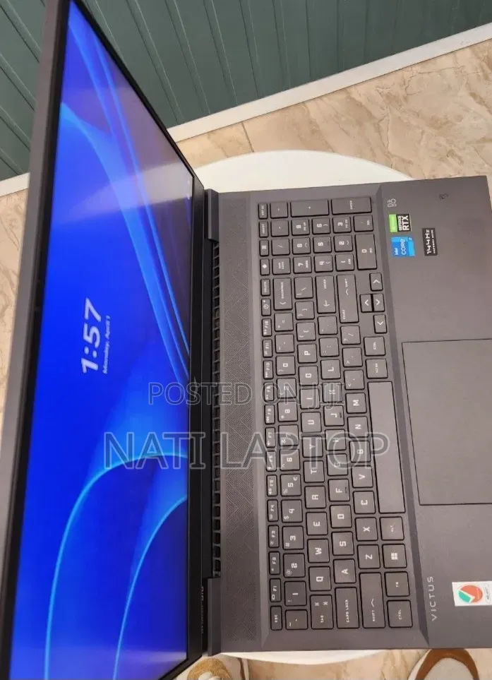 New Laptop HP Victus 16 16GB Intel Core i7 SSD 512GB