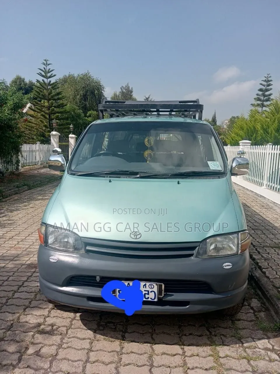 Toyota HiAce 2000