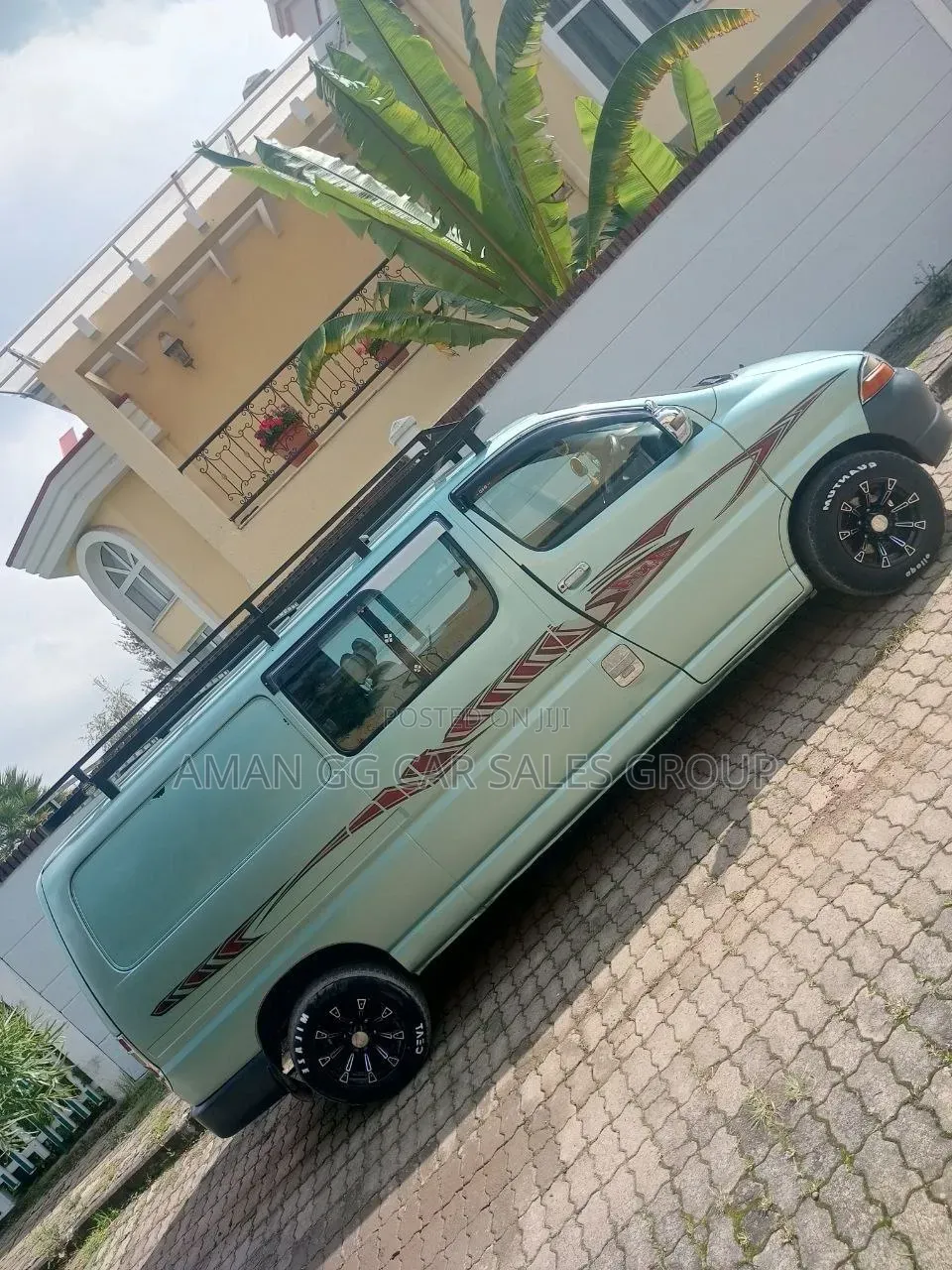 Toyota HiAce 2000