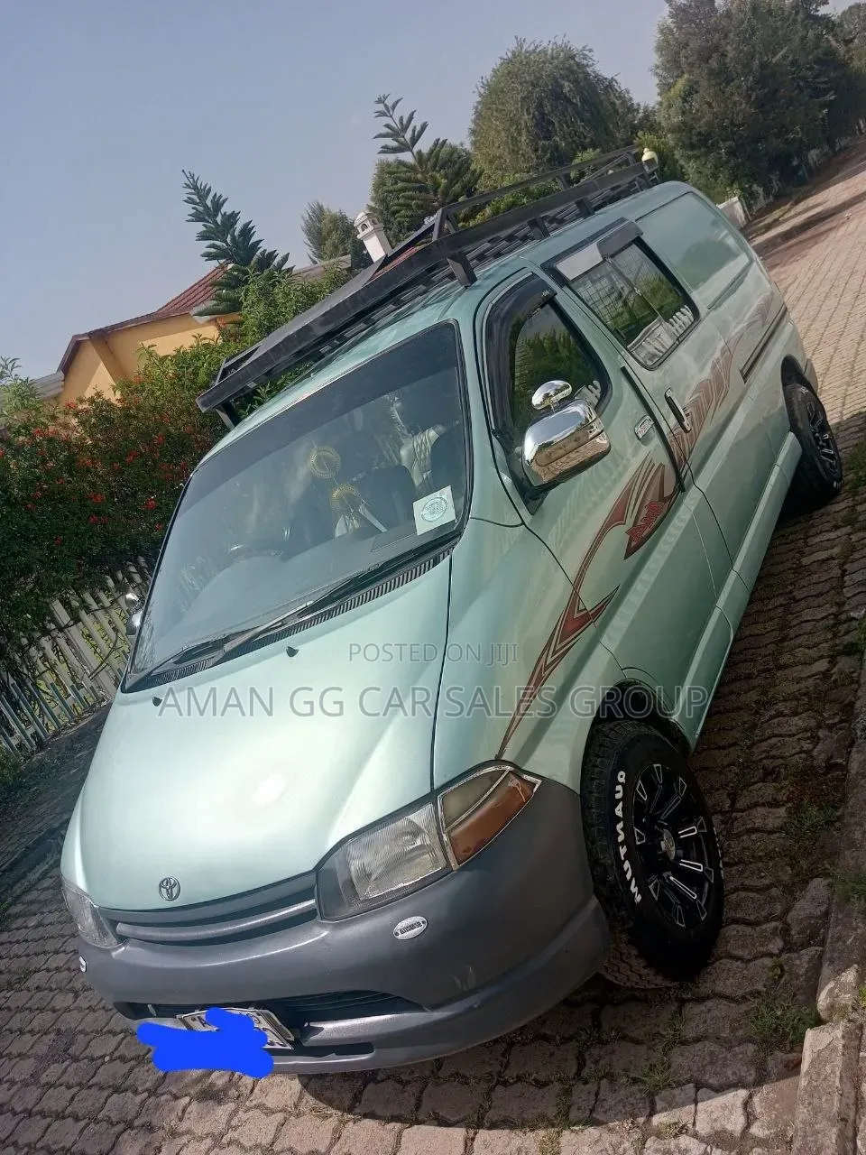 Toyota HiAce 2000