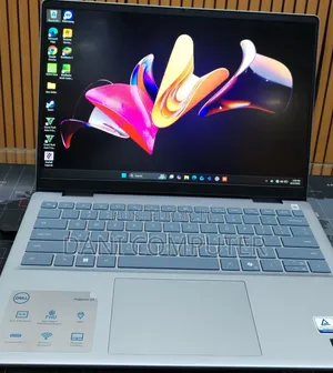 New Laptop Dell Inspiron 14 7440 16GB Intel Core Ultra 7 SSD 1T