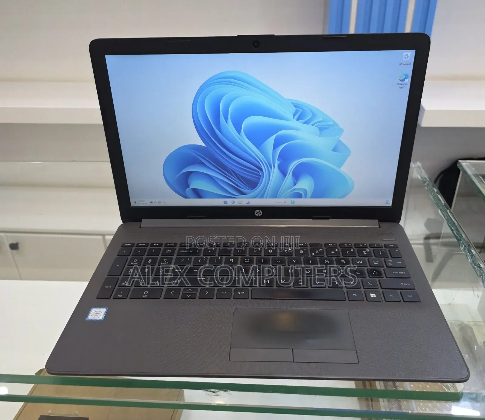 New Laptop HP Stream Notebook 8GB Intel Core i5 HDD 500GB