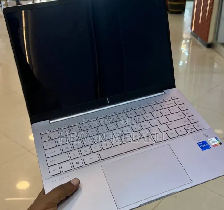 New Laptop HP Pavilion 14 16GB Intel Core i5 SSD 1T