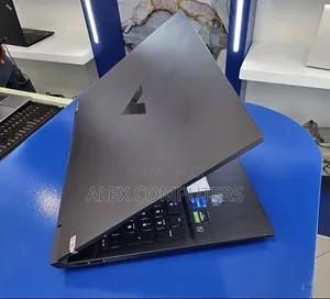 New Laptop HP Victus 16 16GB Intel Core i5 SSD 512GB