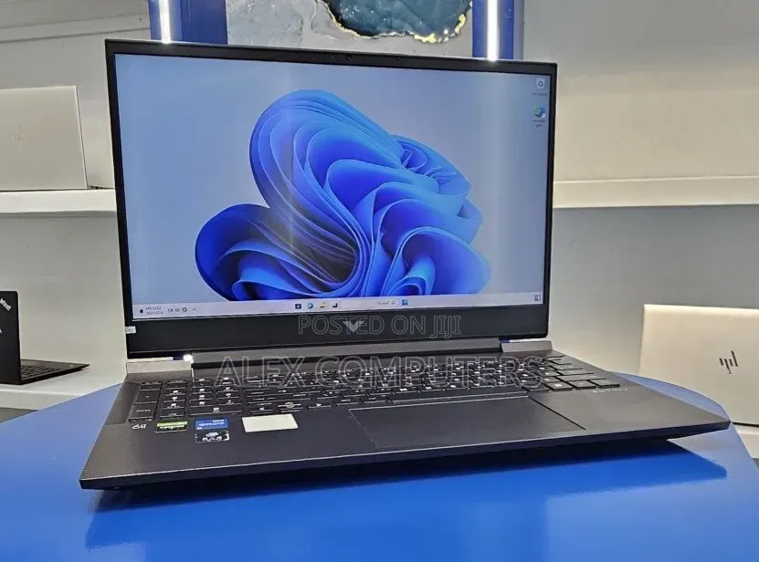 New Laptop HP Victus 16 16GB Intel Core i5 SSD 512GB