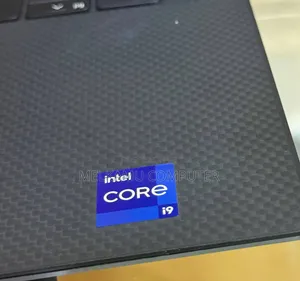 New Laptop Dell Precision 5560 16GB Intel Core i9 SSD 512GB