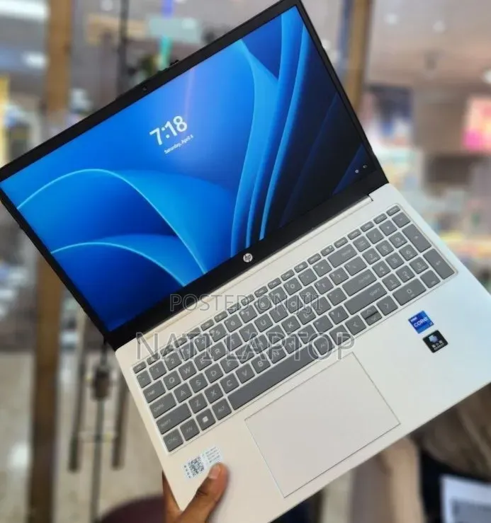 New Laptop HP Stream Notebook 16GB Intel Core i7 SSD 1T