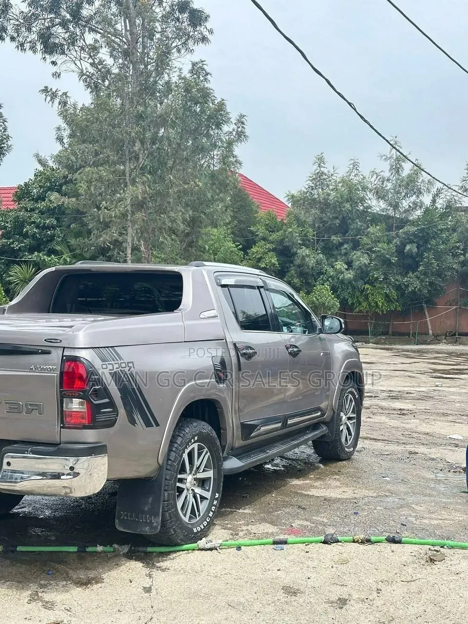 Toyota Hilux 2022 Gold