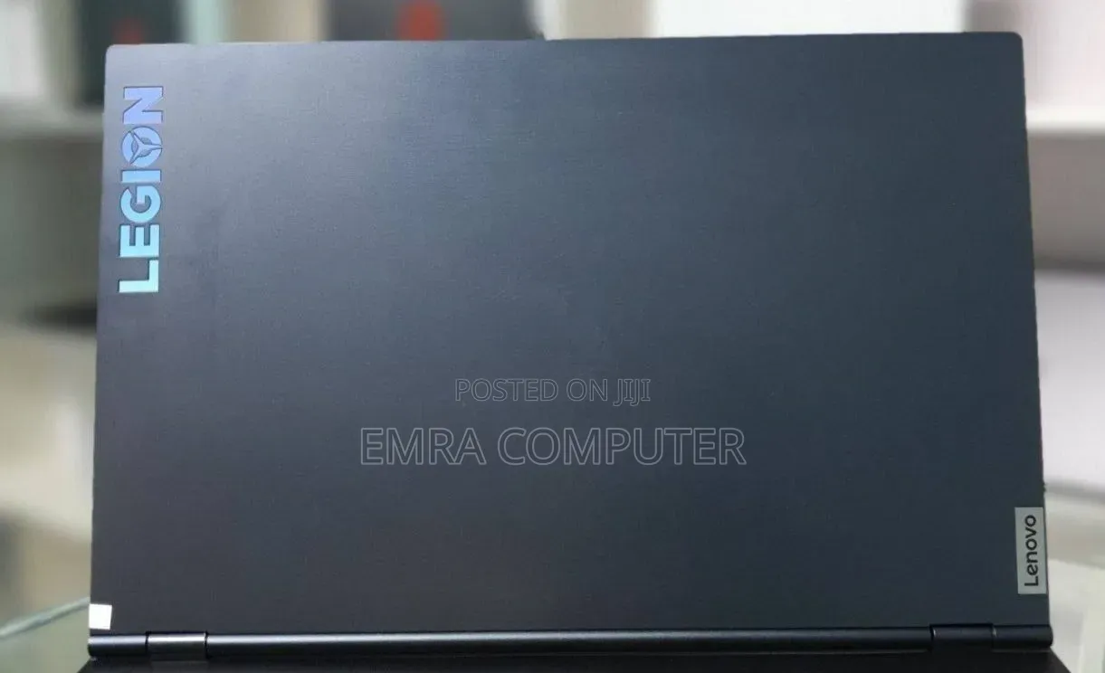 New Laptop Lenovo 16GB Intel Core i5 SSD 512GB