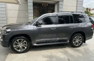 Toyota Land Cruiser 2020 Gray