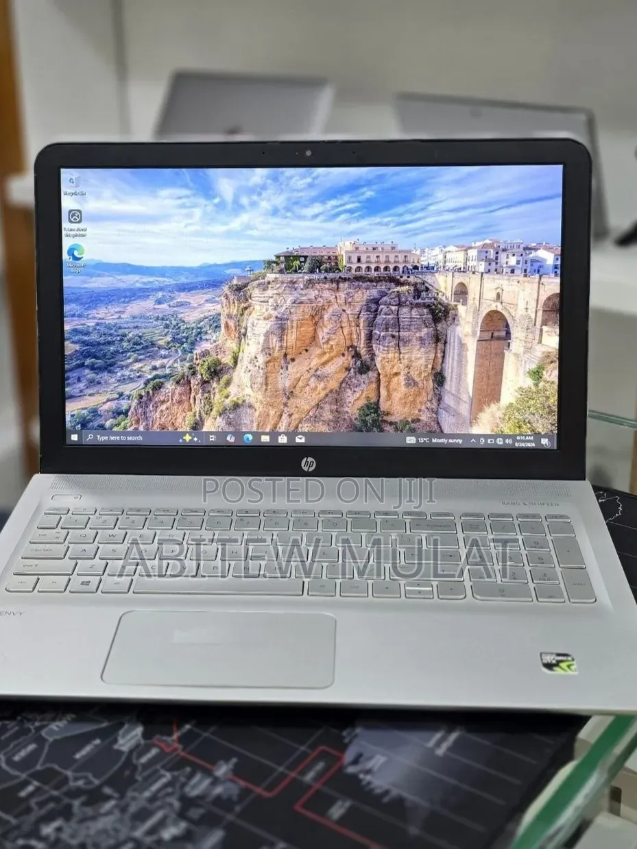 New Laptop HP Pavilion 15 12GB Intel Core i5 HDD+SSD 1T