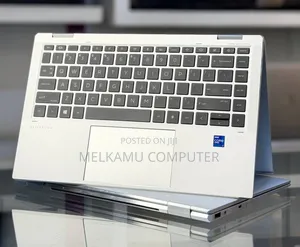 New Laptop HP EliteBook 1040 G8 16GB Intel Core i7 SSD 512GB