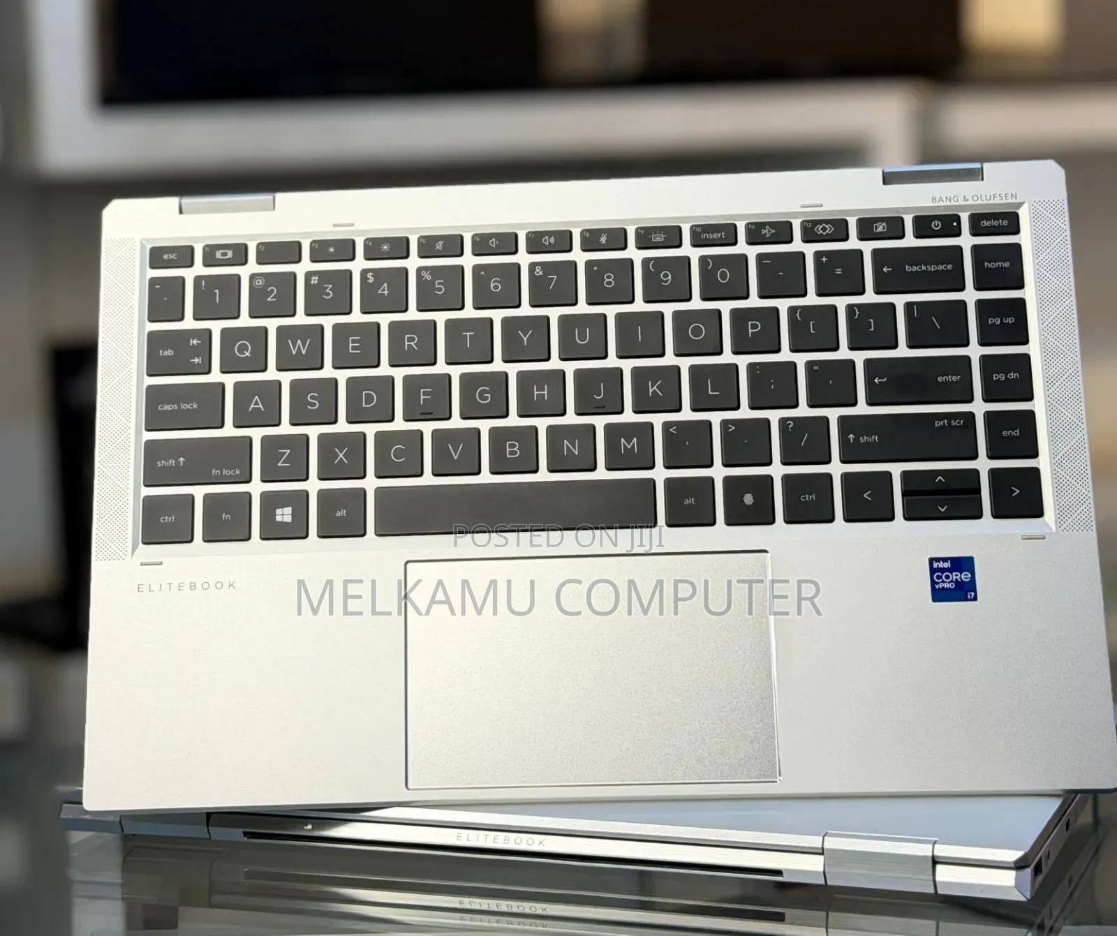 New Laptop HP EliteBook 1040 G8 16GB Intel Core i7 SSD 512GB