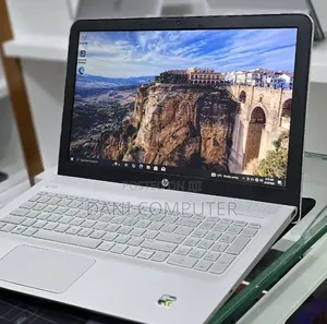 New Laptop HP Envy 15 12GB Intel Core i5 HDD 128GB