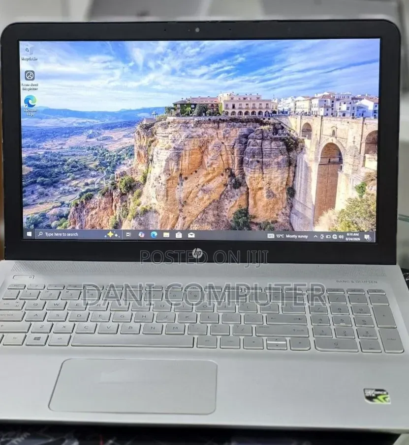 New Laptop HP Envy 15 12GB Intel Core i5 HDD 128GB