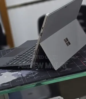 New Laptop Microsoft Surface Pro 7+ 16GB Intel Core i5 SSD 256GB
