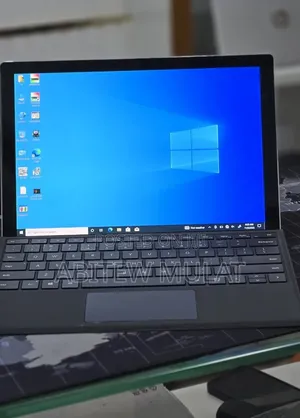 New Laptop Microsoft Surface Pro 7+ 16GB Intel Core i5 SSD 256GB