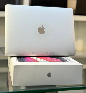 New Laptop Apple MacBook Pro 2020 M1 8GB Apple M1 SSD 512GB