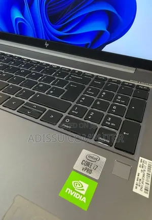 New Laptop HP ZBook 15 16GB Intel Core i7 SSD 512GB