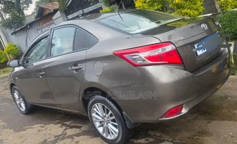 Suzuki Dzire 2021 Gray