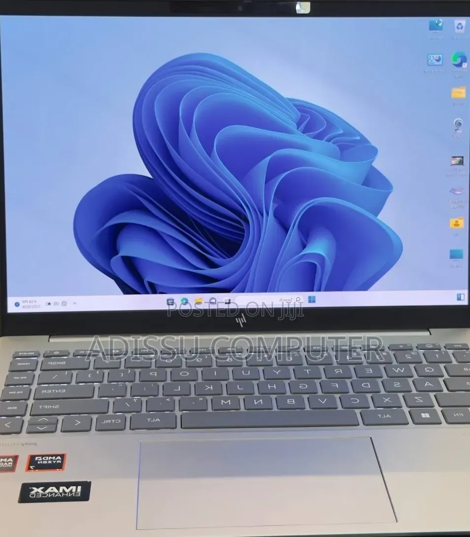 New Laptop HP Pavilion 14 32GB AMD Ryzen 7 SSD 1T