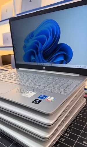 New Laptop HP Stream Notebook 16GB Intel Core i5 SSD 512GB