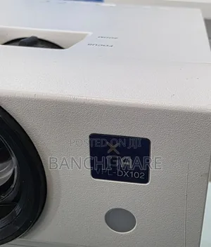 👉sony Projector
🌟Model Name VPL-DX102
🌟Hardware Interface 
Vg
