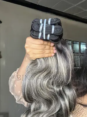 በኦርጅናሉ Human Hair Ash Brown 18 Inch