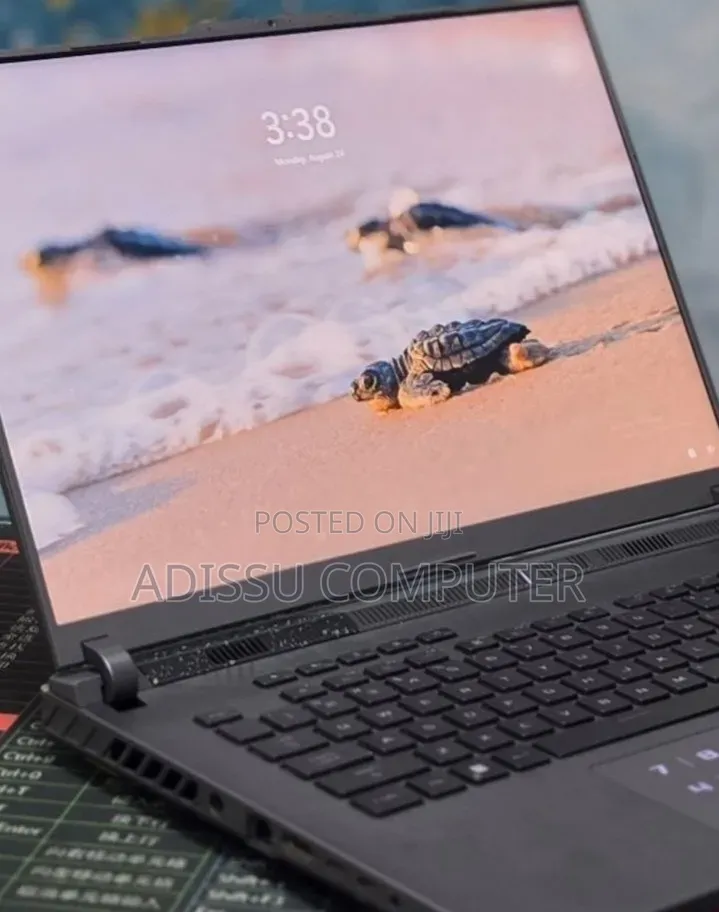 New Laptop Asus ROG Strix G15 8GB Intel Core i9 SSD 16 GB