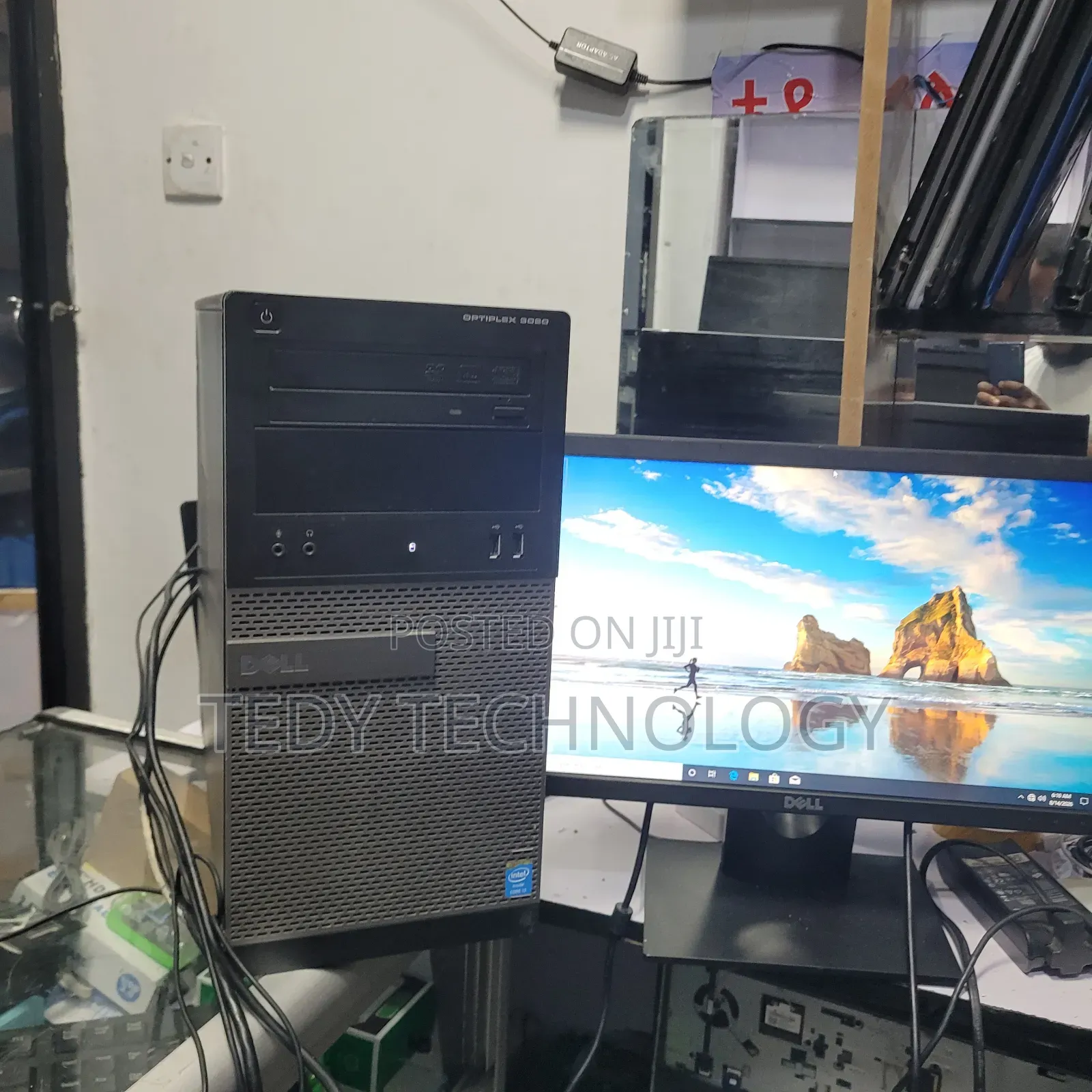 New Desktop Computer Dell Optiplex 7020 4GB Intel Core i5 HDD 500GB